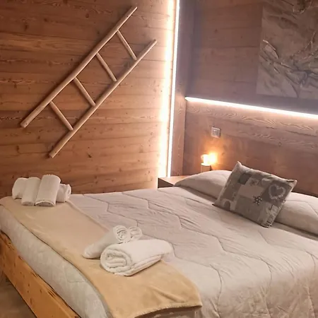 1400 Nuova Gestione Hotell