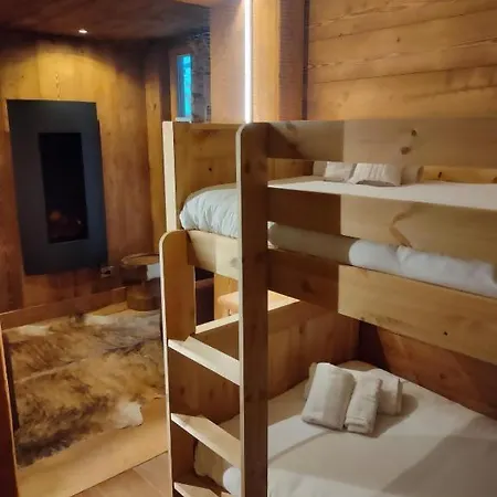 1400 Nuova Gestione Hotell