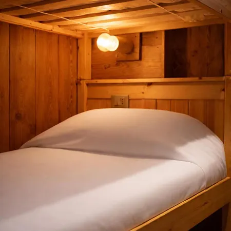 1400 Nuova Gestione Hotell 3*