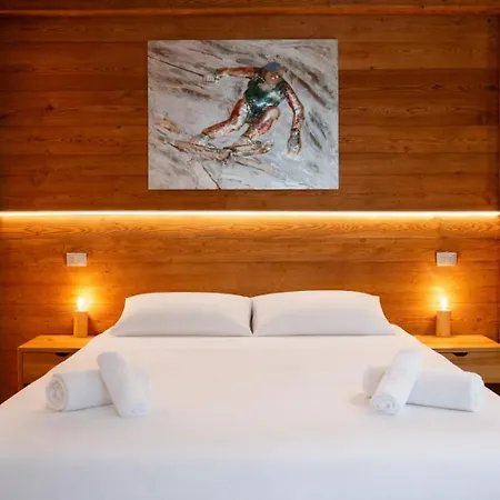 1400 Nuova Gestione Hotell